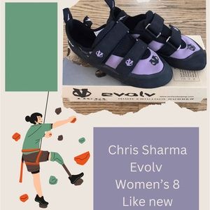 Like New Climbing Shoes Size 8 Evolv partner with Chris Sharma